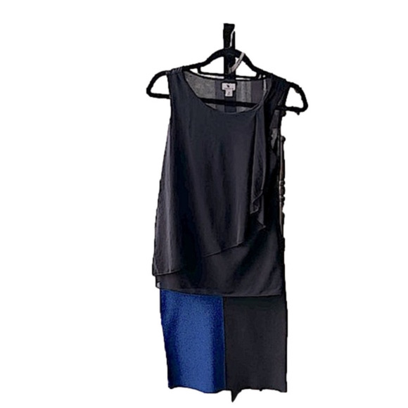 Fly Away Vertical Ruffle Blouse in Wrinkle Resistant Travel Separates Small - Picture 2 of 12